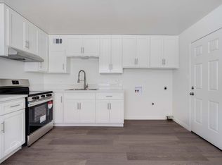 1716 3rd St #2, Bakersfield, CA 93304