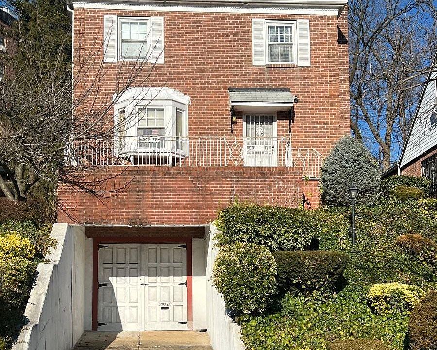 1st image of 209-79 Whitehall Terrace