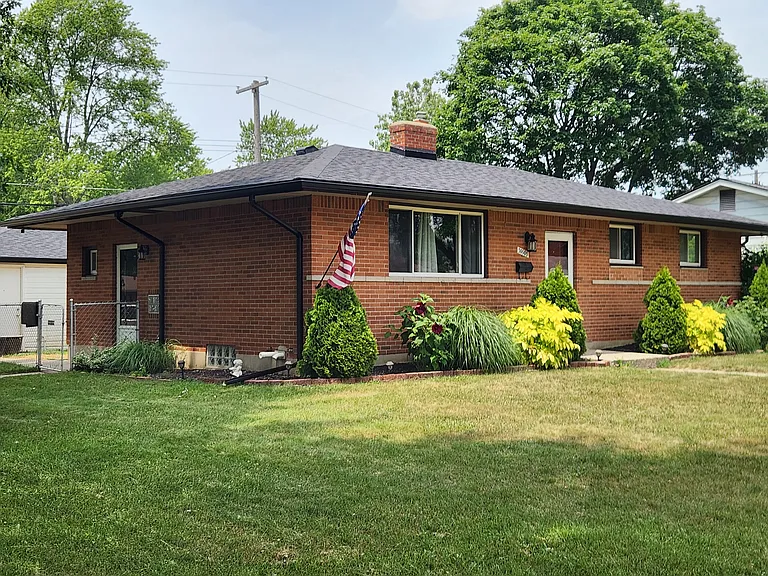 36509 Woodingham Dr — Photo 1