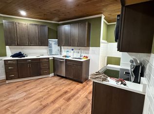 21 Locust St FLOOR 1, Danvers, MA 01923