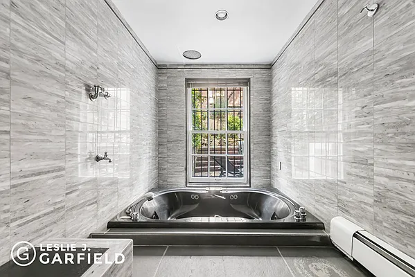 Sold by Leslie J. Garfield | media 8