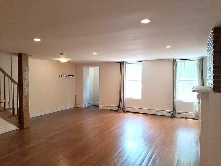 459 Lexington Ave #1A — Photo 32