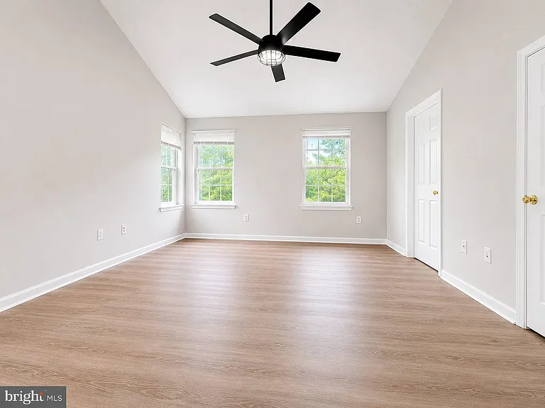 5132 Dartmoor Pl — Photo 12