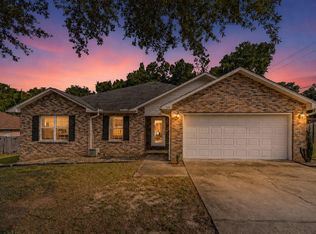 101 Conquest Ave, Crestview, FL 32536