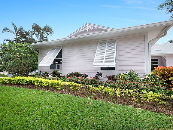 3rd image of 1 Oakwood Dr