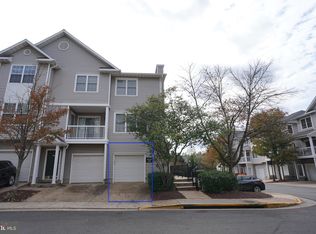 4533 Superior Sq, Fairfax, VA 22033
