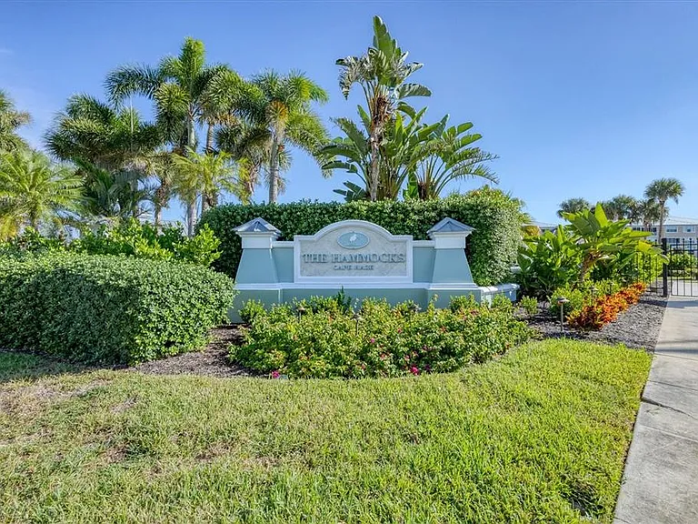 8541 Amberjack Cir #203 — Photo 39