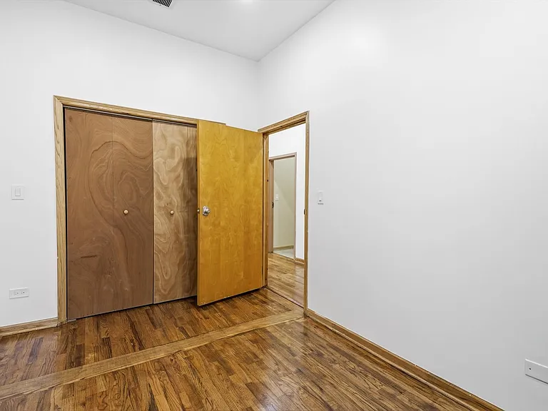 2723 N Clark St #2 — Photo 13