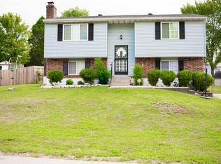 7208 Applegate Ln, Louisville, KY 40228