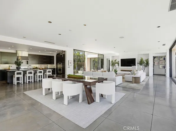 2534 Vista Baya, Newport Beach, CA 92660