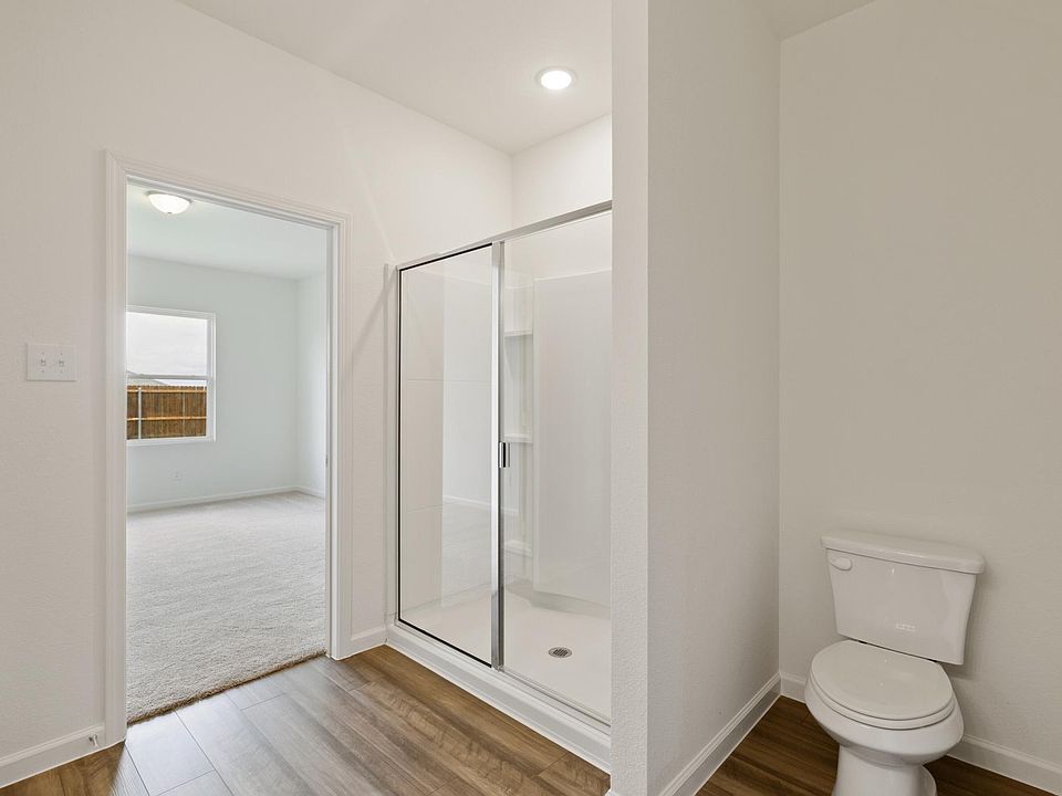 1st image of 3004 Aspen Dr