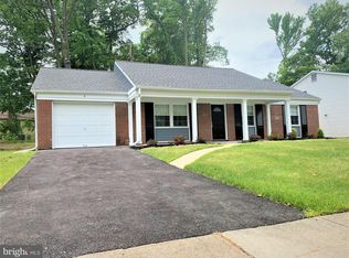 9 Neptune Ln, Willingboro, NJ