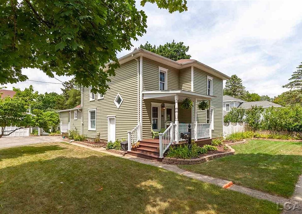 1st image of 307 S Maiden Ln