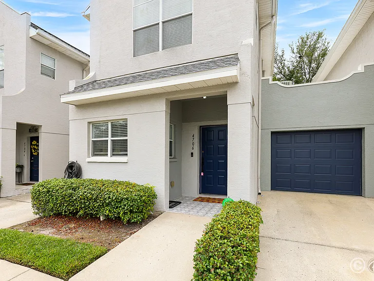 4706 Gurnet Ct — Photo 2