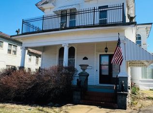 502 NE Monroe St #5, Peoria, IL