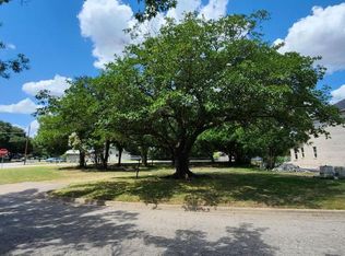 5024 Cummings Dr, North Richland Hills, TX 76180
