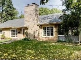 946 S Madison Ave, La Grange, IL