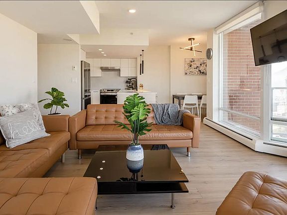 3rd image of 688 Abbott St #3506