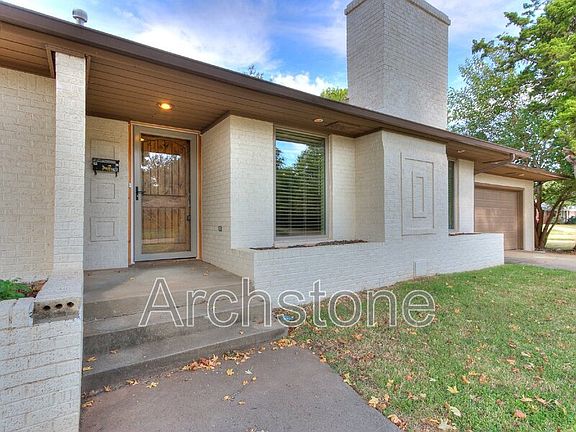 2nd image of 9631 Stratford Dr