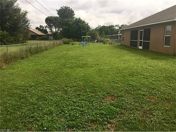4th image of 1209 NE 9th St