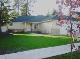 909 E Shadow Wood Ln, Coeur D Alene, ID 83815