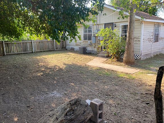 5th image of 654 W Fronton St #A