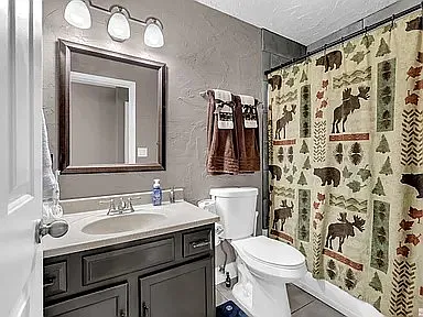 126 Catrina Ct — Photo 12