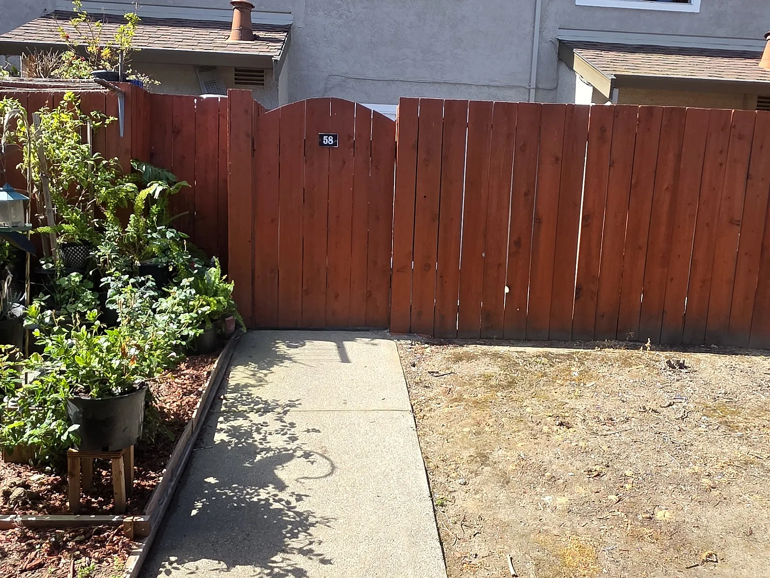 3 bed, 1.5 bath, 1212 sqft, $2,450 — Photo 1
