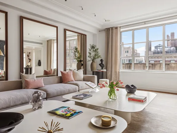 135 East 79th Street image 1 of 3