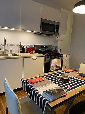 Rented by Nooklyn NYC LLC | media 4