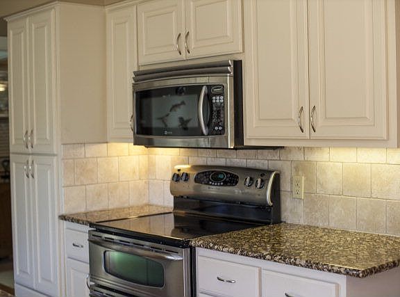 4th image of 205 E Mimosa Cir