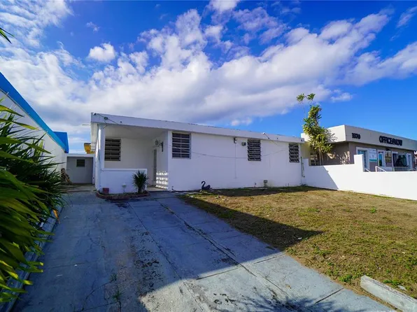 Paseo Calma Street Urb Levittown Lakes #J-3369, Toa Baja, PR 00949