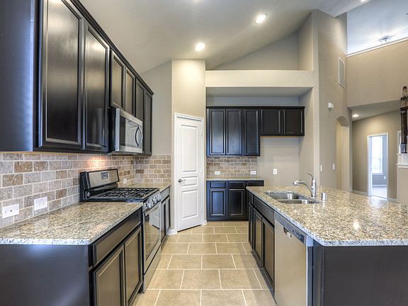 5th image of 5423 Silver Ledge Dr