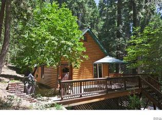 903 Blueridge Dr, Skyforest, CA 92385
