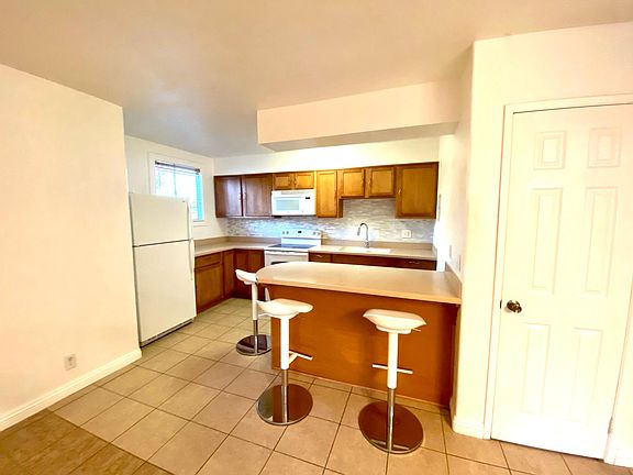 3rd image of 9457 Las Vegas Blvd S Unit 240