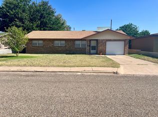 244 Oklahoma Dr, Portales, NM 88130