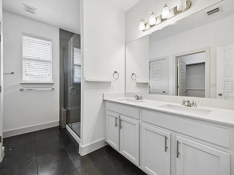 7203 Bertram Ct — Photo 18