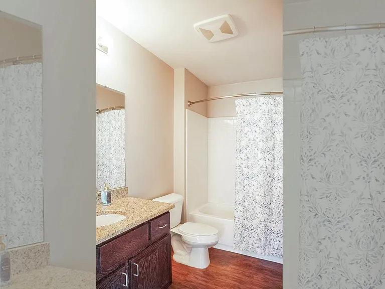 2086 Glencoe Hills Dr — Photo 16