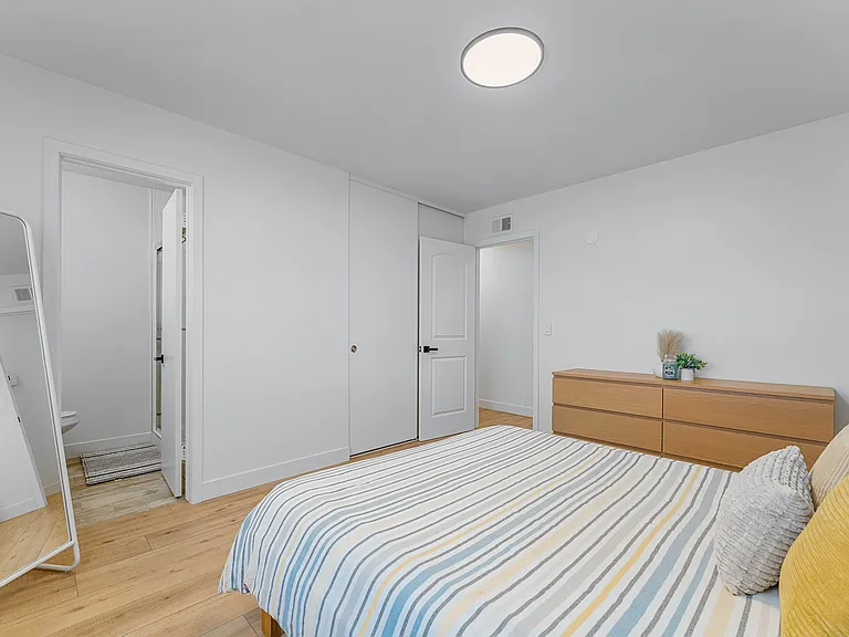 15391 Norwich Cir — Photo 18