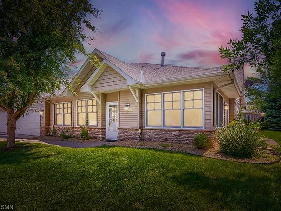 2nd image of 476 Hayes Dr #65