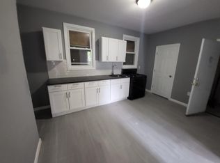 27 Vermont Ave #A, Newark, NJ 07106