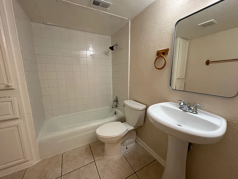 14379 Haymeadow Cir — Photo 15