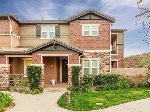 16479 W Nicklaus Dr Unit 124, Sylmar, CA 91342