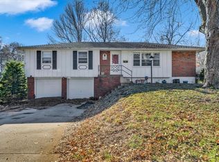 9417 E 85th St, Raytown, MO 64138