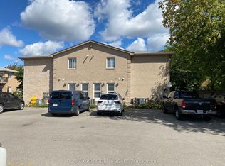 897 Stone Church Rd E #4, Hamilton, ON L8W 1B2