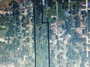 2820 Yaeger Rd, Saint Louis, MO