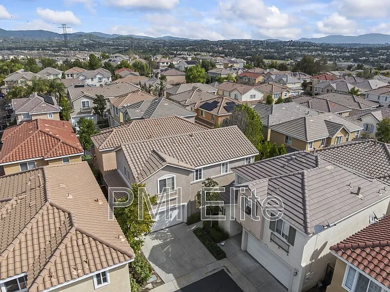 24619 Montevista Cir — Photo 28