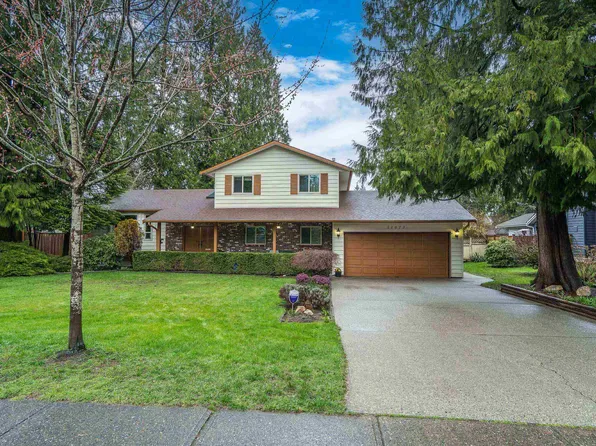 21073 43rd Ave, Langley, BC V3A 7M9