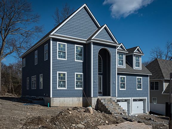 25 Walnut Ridge Court