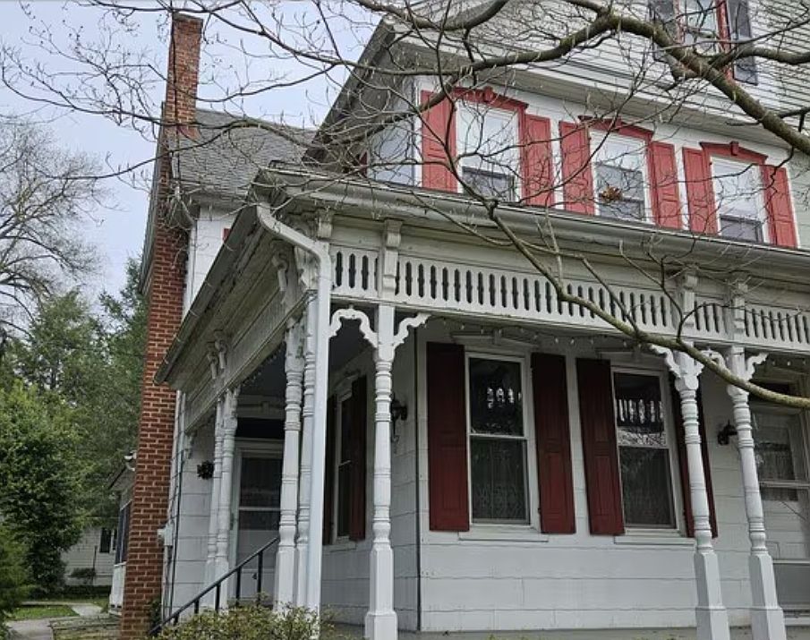 1st image of 45 Froelich Ave